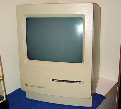 （Macintosh Classic II）