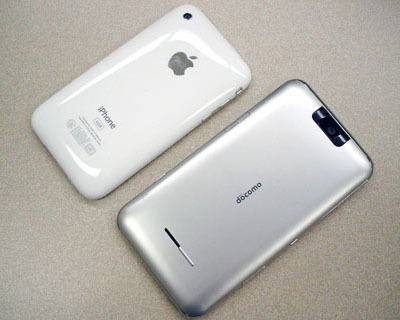 iPhone 3GSとT-01A