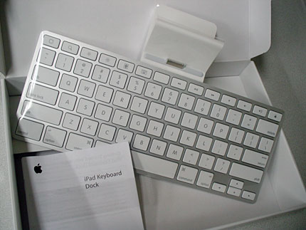 「iPad Keyboard Dock」