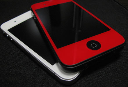 iPhone 4 RED w/White