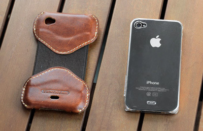 TUNEWEAR × Roberu iPhone 4 Outer Leather Cover for eggshell