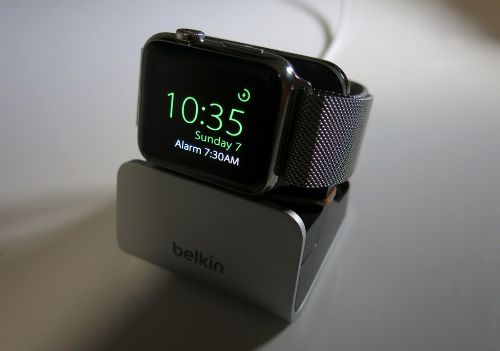 applewatch_dock02